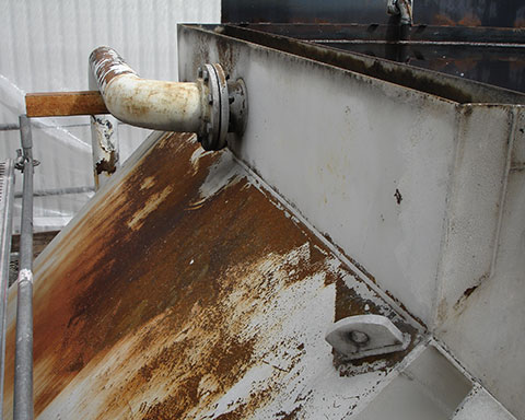 Corroded-steel-tank-at-a-treatment-plant